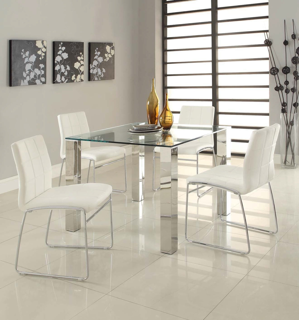 Silla BERTA, cromada, similpiel blanca