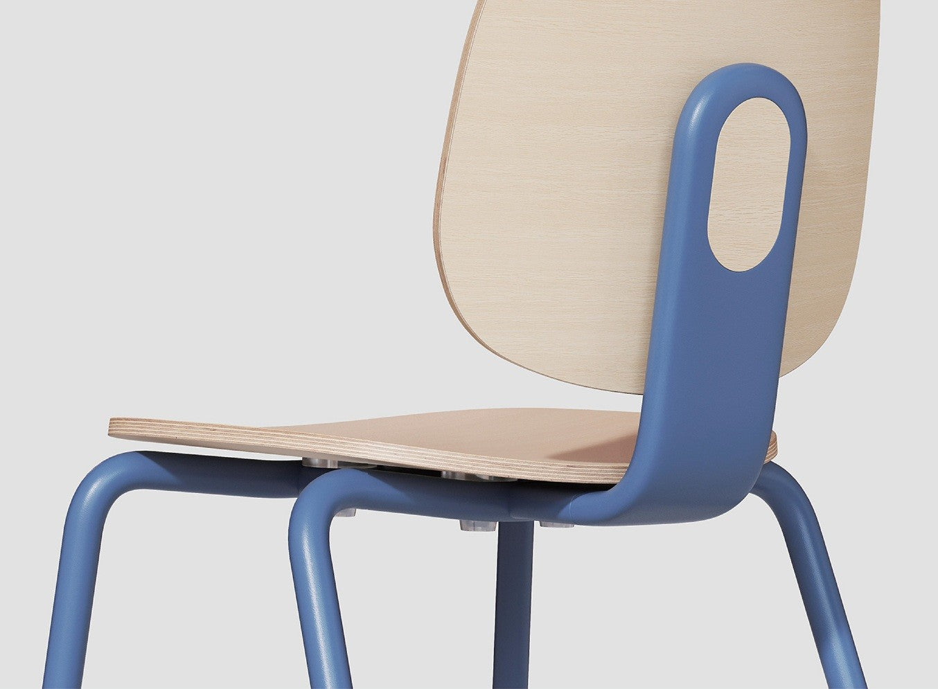 Silla COLMAR, apilable, azul, contrachapado revestido con HPL, color natural