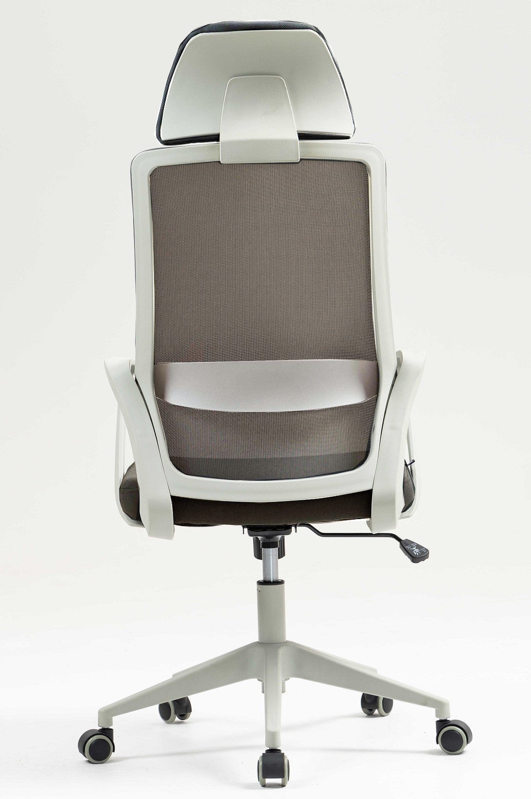 Sillón de oficina MARIO, alto, gris, malla y asiento gris