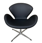 Sillón SW, tapizado en similpiel negra
